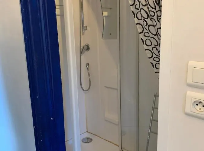 Le Pourquoi Pas Hotel